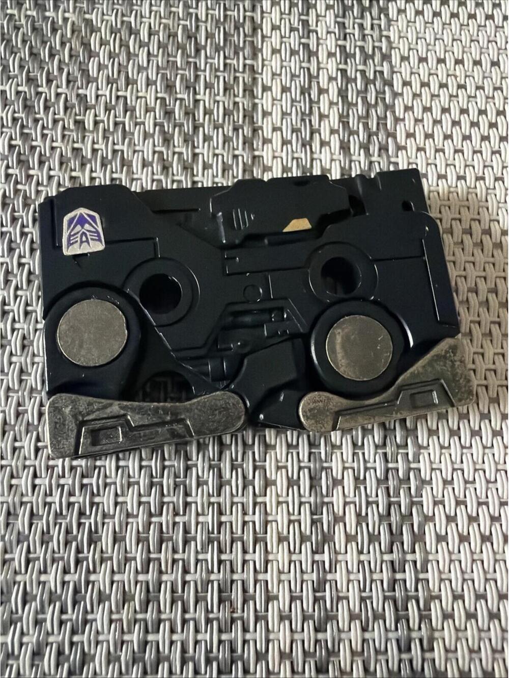 Transformers G1 Ravage Cassette - Picture 2 of 2